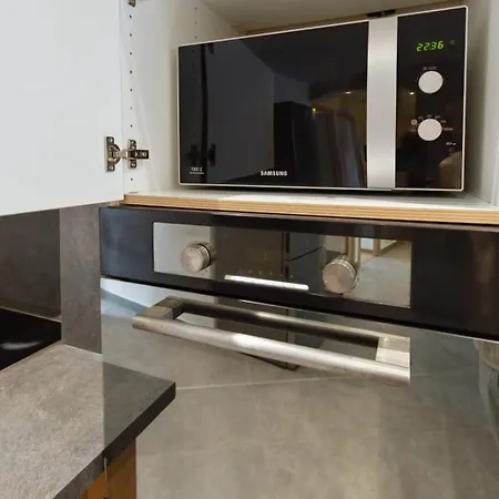 Le Grimaldi - Spacious - Ac - Wifi - Hypercentre 公寓 *