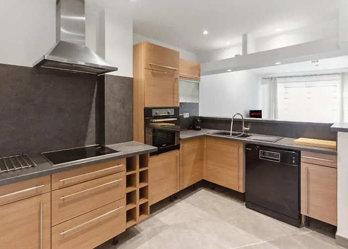 Le Grimaldi - Spacious - Ac - Wifi - Hypercentre Apartamento *